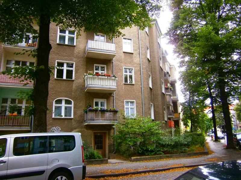 Zentrales und ruhiges Wohnen in beliebter Treptow-Lage, nahe Baumschulenweg! — photo 1